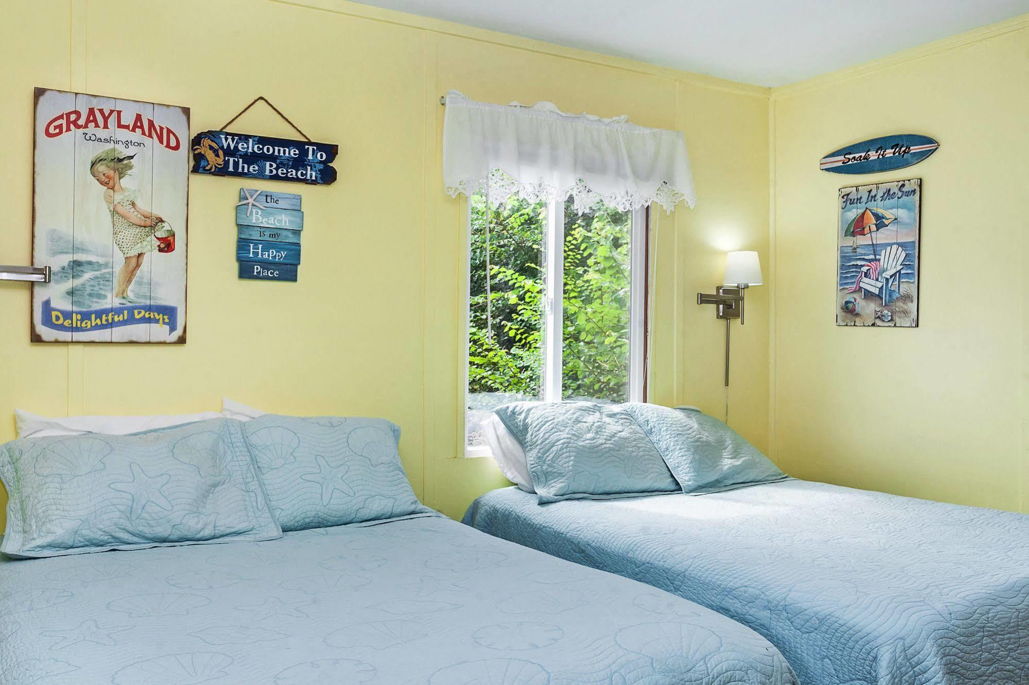 Ocean Spray Beach Resort Grayland Экстерьер фото